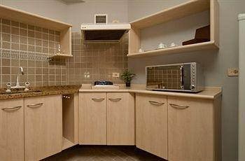 Sequoia Alphaville Hotel 4*